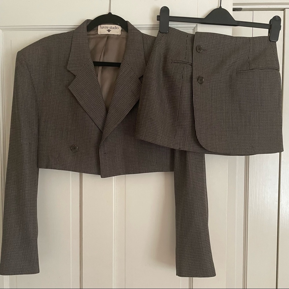 Havre Studio blazer + skirt set